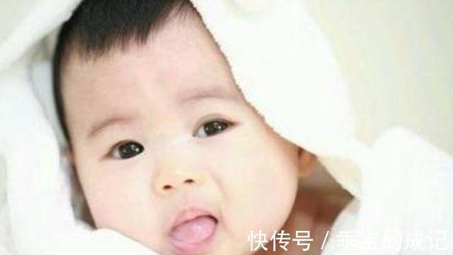 添加|若孩子已满4个月,且具备这些条件,就可以添加辅食了