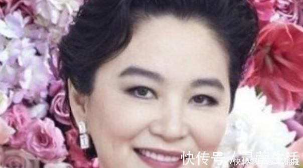 补充|女人过了45岁,三种食物换着吃,补充雌激素,60岁也不显老