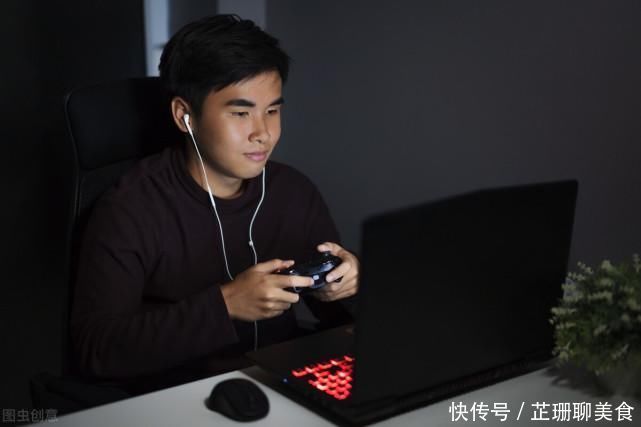 骨科医生:最伤膝盖的2件事,你每天都在做,难怪滑膜炎好不了