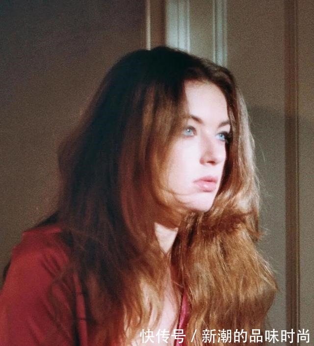 法国 适合夏日get的法式发型,时髦又好打理!适合夏日get的法式发型,时髦又好打理!