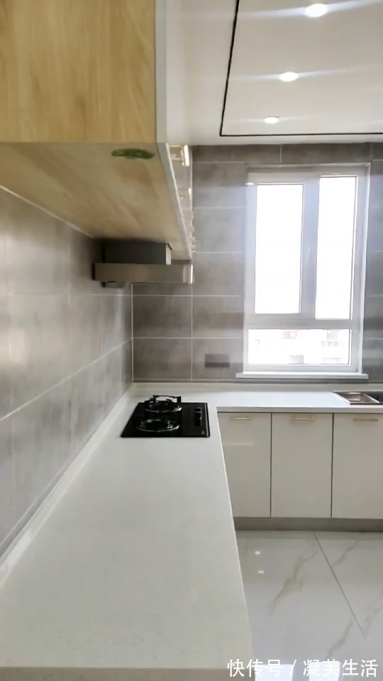 简约|小弟的新家装修真好看,现代流行的简约黑白灰风格,设计很前卫