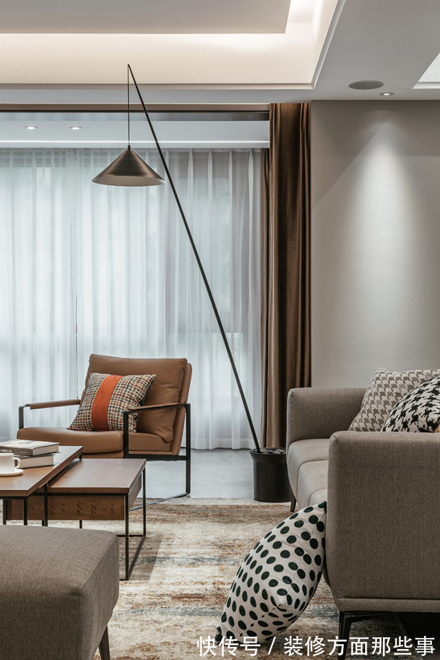 艺术画|140平四房改两房现代风设计,在删繁就简中呈现出诗意的空灵