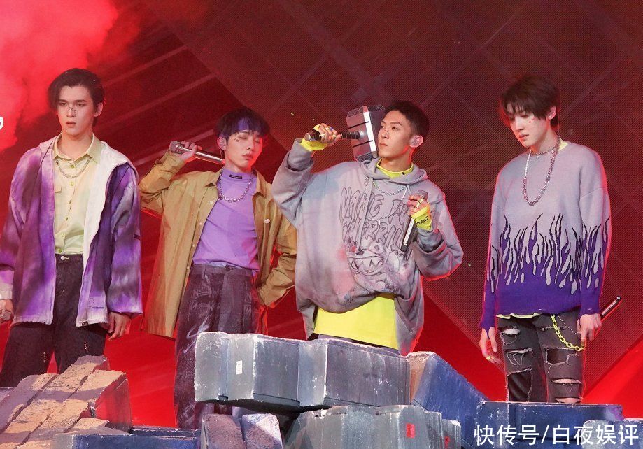 《青春有你3》助力榜更新，邓孝慈冲上第五，断层式第一名换了人