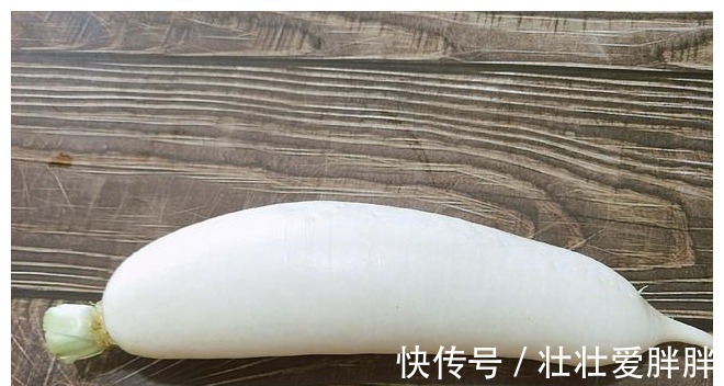 萝卜丸子|买萝卜时,选白萝卜好还是青萝卜教你1个小妙招,选出好吃萝卜!