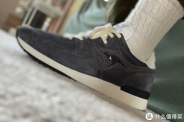 sneSneaker 篇一百一十九：小众复古跑Kangaroos Aussie OG开箱