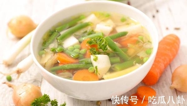 服用降压药|患有高血压,要牢记睡前3不做,饮食注意这3点,或能稳定血压