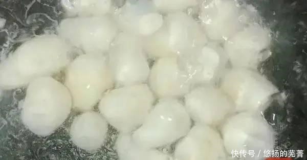 碱性食物|它被称为“碱性食物”,比土豆受欢迎,常吃头发乌黑牙齿好!