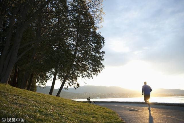 坏习惯|男性想健康长寿这3个习惯可得坚持好，长寿才会“走近”
