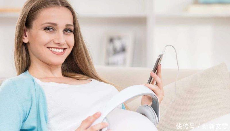 胎儿|孕妈玩手机时,胎儿在肚子里有什么变化看完才知母子连心的神奇