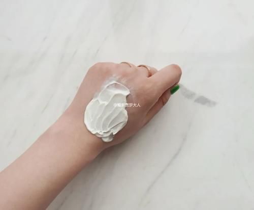 夏季护肤老大难,这些产品来救场