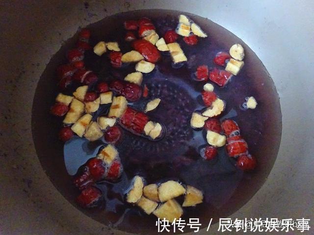 早餐|早餐最爱这一口,10分钟就上桌的滋补清粥,不放糖也清甜