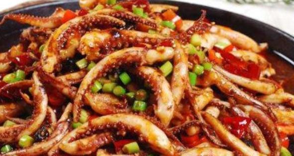 鱿鱼|一到冬天身体就气血亏虚,多吃滋补菜,益气补血强健体质