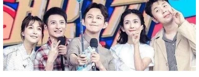 简介|谢娜深夜修改个人简介，《快乐大本营》要换人了？