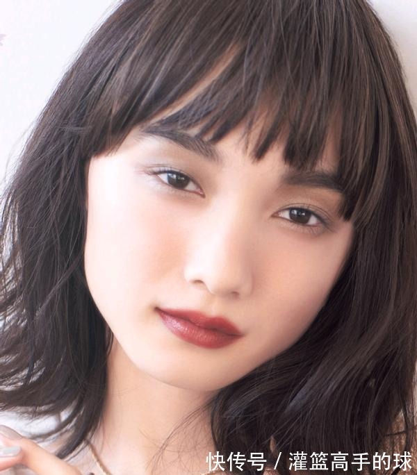 女神|脸上有这3处“特征”的女生,不太适合露额头,有刘海看着更女神