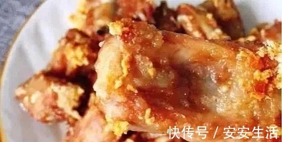 充满家的味道的菜，简单煸炒，好吃到舔盘，好友小聚时下酒必备！