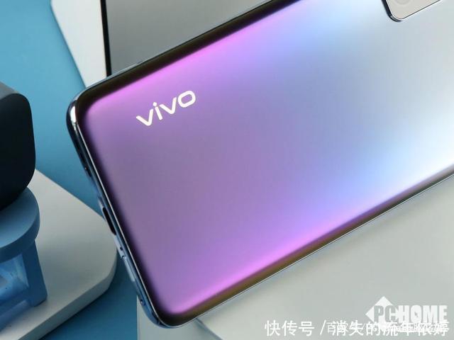 vivo|vivo S7e幻砂星海图赏 魔幻渐变灵动优美