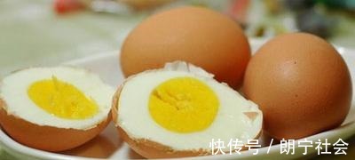 食物|有高血压的人早餐吃一颗煮鸡蛋,血压会有啥变化可以天天吃吗