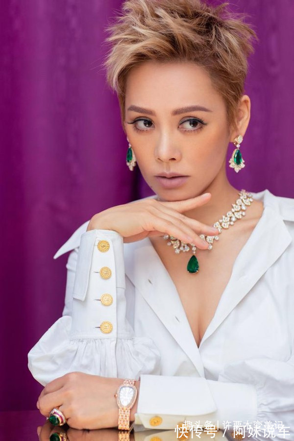 小仙女们 女人涂口红时,这3个“坏习惯”不改,口红再贵还是会掉色沾杯