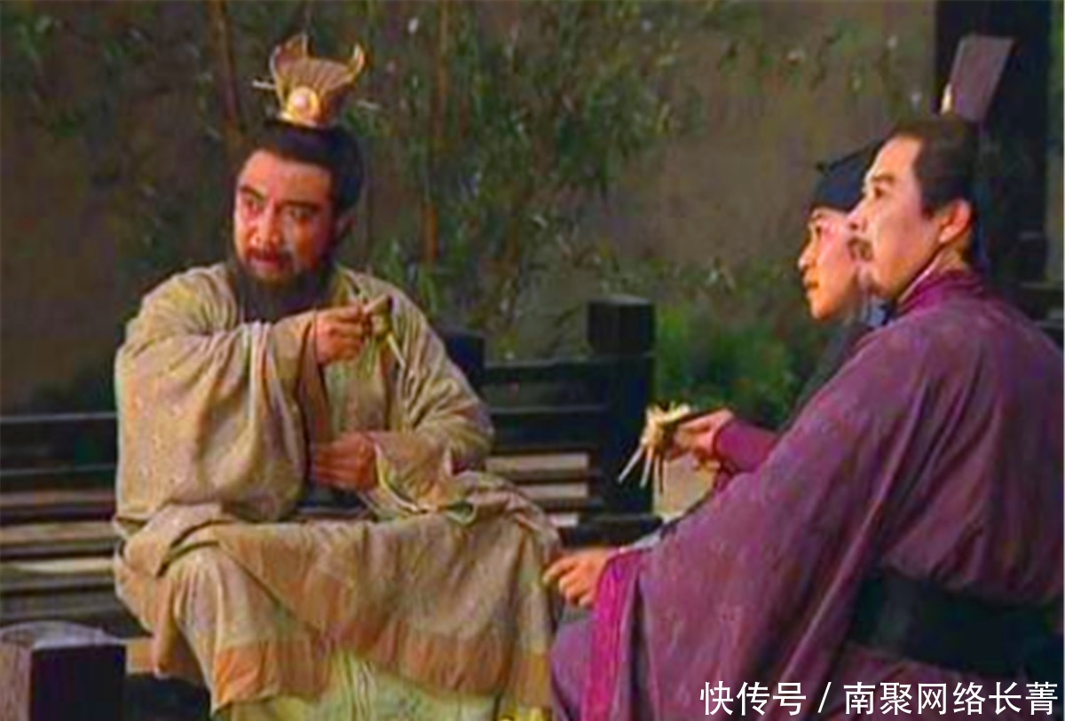 曹操|程昱、荀彧屡劝曹操除掉刘备,曹操为何不杀?