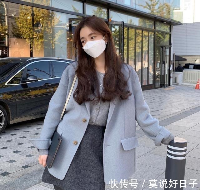 针织衫 身高不足160不非得穿大衣，今年流行的短外套，气质百搭又显高！