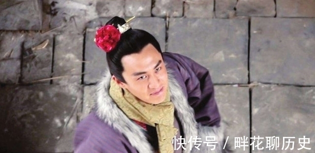 武松$《水浒传》中,潘金莲为什么会喜欢西门庆?是真的爱他吗?回答!