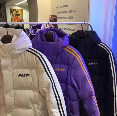 加拿大鹅又卖断货 都2021年了你怎么还在跟风