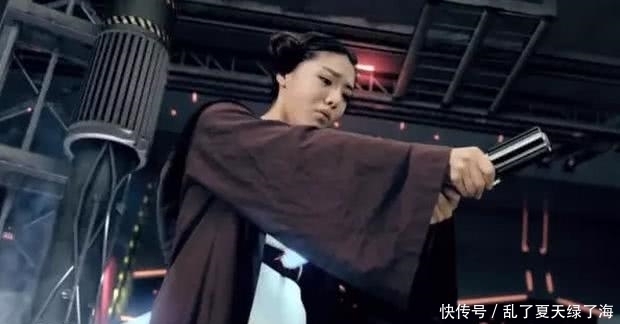 公寓|电视剧的cos角色,爱情公寓一股泥石流,吕布形象应该算经典了