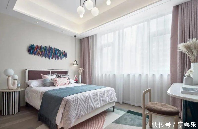 客厅|谁说买房容易装修难,我看这套中式风的四居室装修的特别好看