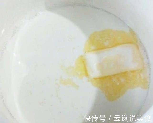 这油条成本几元钱,很多人都没见过,外酥里嫩,上桌秒光