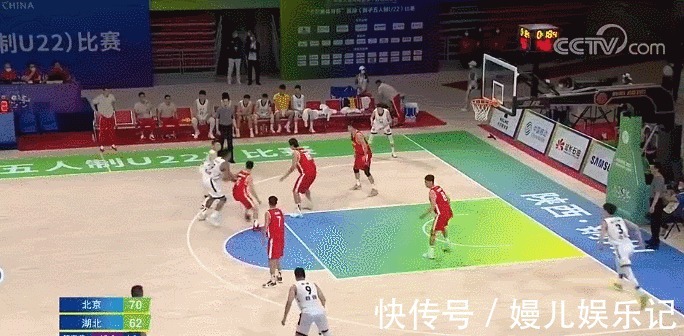 nb第一场就爆！又扣又帽！打崩NBA落选秀！他真是中国男篮的未来