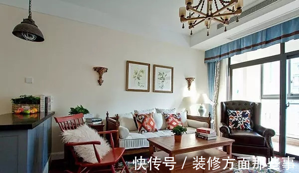 韵致|120平美式三居室墙面挂着中国画,阳光照到墙上,别有一番韵致