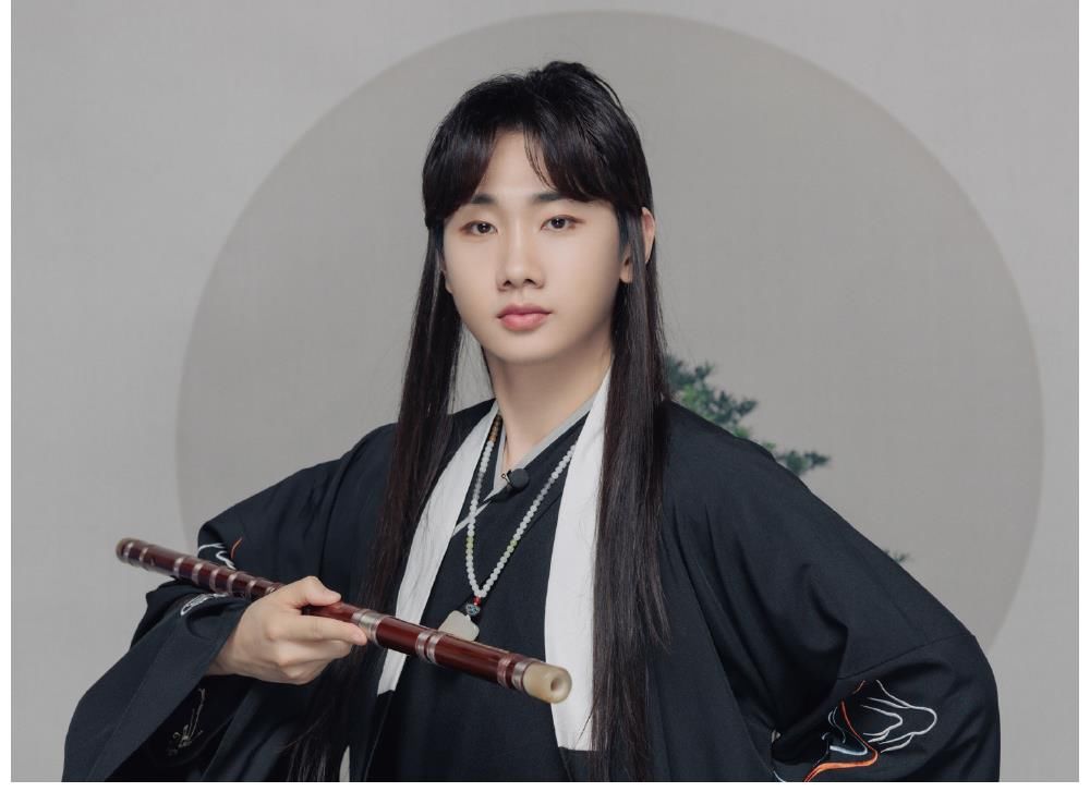 汪苏泷抖包袱失败,让杨洋和范丞丞尴尬,多亏杨迪高情商解围