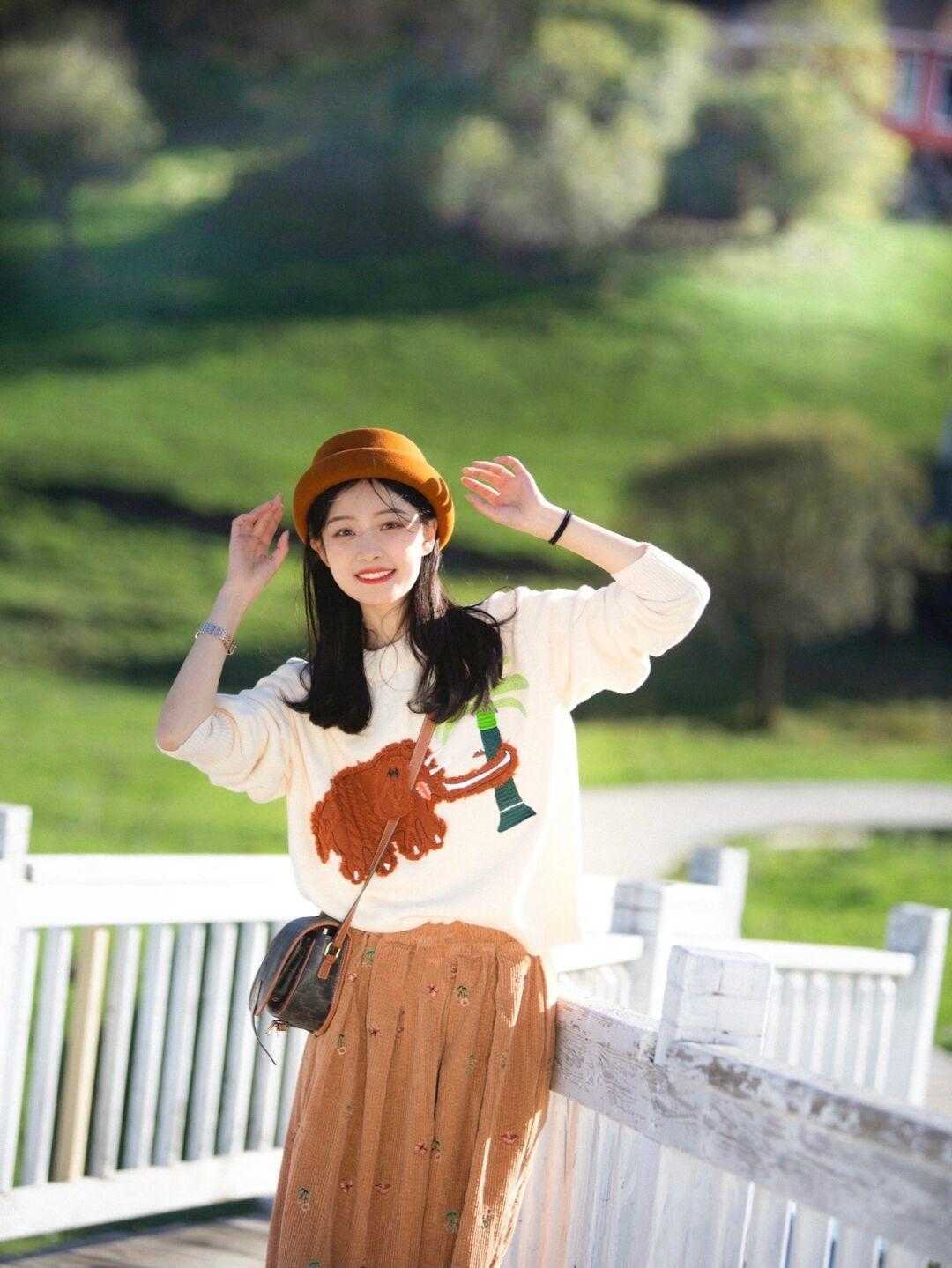 风衣 秋天穿搭没头绪?试试这些高级时髦的大地色穿搭,百搭又洋气