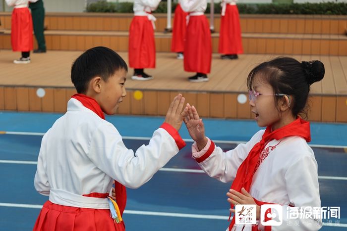 山东省实验小学|中医文化世代传健康理念伴成长——山东省实验小学四（5）中队主题升旗仪式