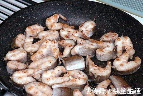 夏天最肥的鱼,我在菜市场碰到从不还价,25元一斤,清凉还滋补