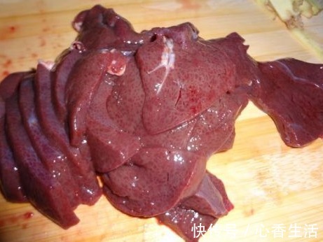 彩椒|天热多吃这道菜，鲜香美味又爽口，好吃不油腻，我家孩子超爱吃！