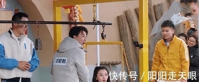 小咖艺人上《跑男》:被叫错名字也不敢多话,一上场就成淘汰目标