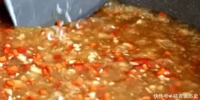 好吃|教你冬瓜丸子的做法,一搅一蒸,口感鲜嫩,咸香多汁,超好吃!