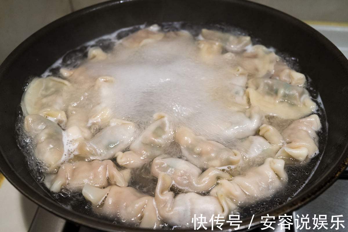 如何煮饺子不破皮至少九成人不知道的方法,口感鲜香还不破皮
