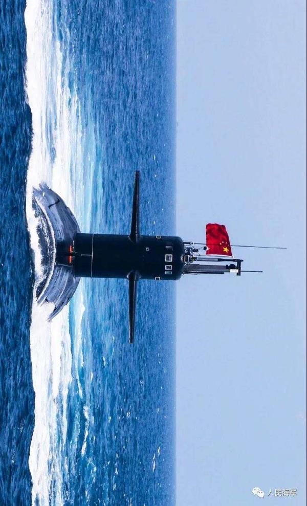 框照|绝美壁纸！人民海军和大海天际线同框照