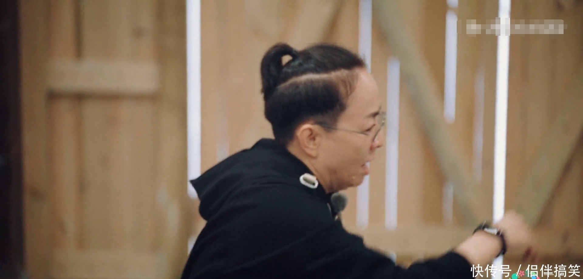 郭麒麟|《桃花坞》开播引争议,苏芒一天伙食费650,节目组澄清被吐槽