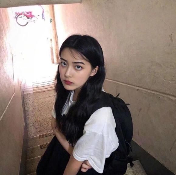 习惯|想让“眼睛变大”的女孩，每天坚持这3种习惯，轻而易举成校花