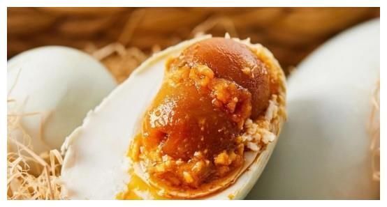 王大爷|52岁保安大叔脑梗离世，医生提醒：血脂高的人，3种素食要少吃