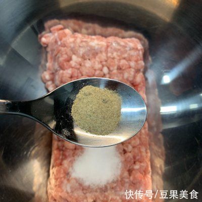 家宴狮子头｜擓（kuai）着吃的大丸子｜主食克星｜超级详细