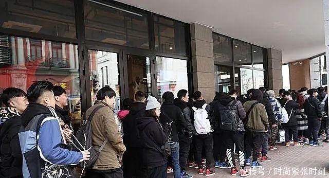 茶颜悦色、喜茶、海底捞……那些天天排队的品牌做对了什么