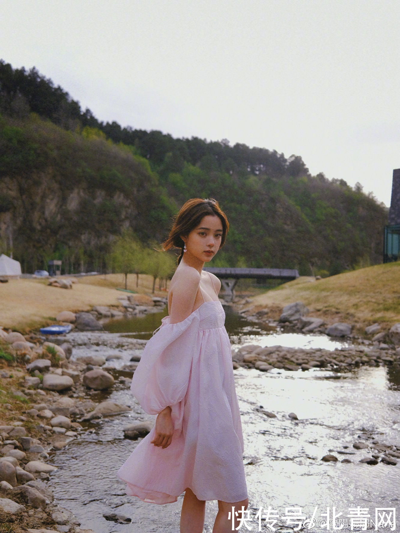 三明治|欧阳娜娜分享野餐vlog 亲自做三明治和炸鸡被赞心灵手巧