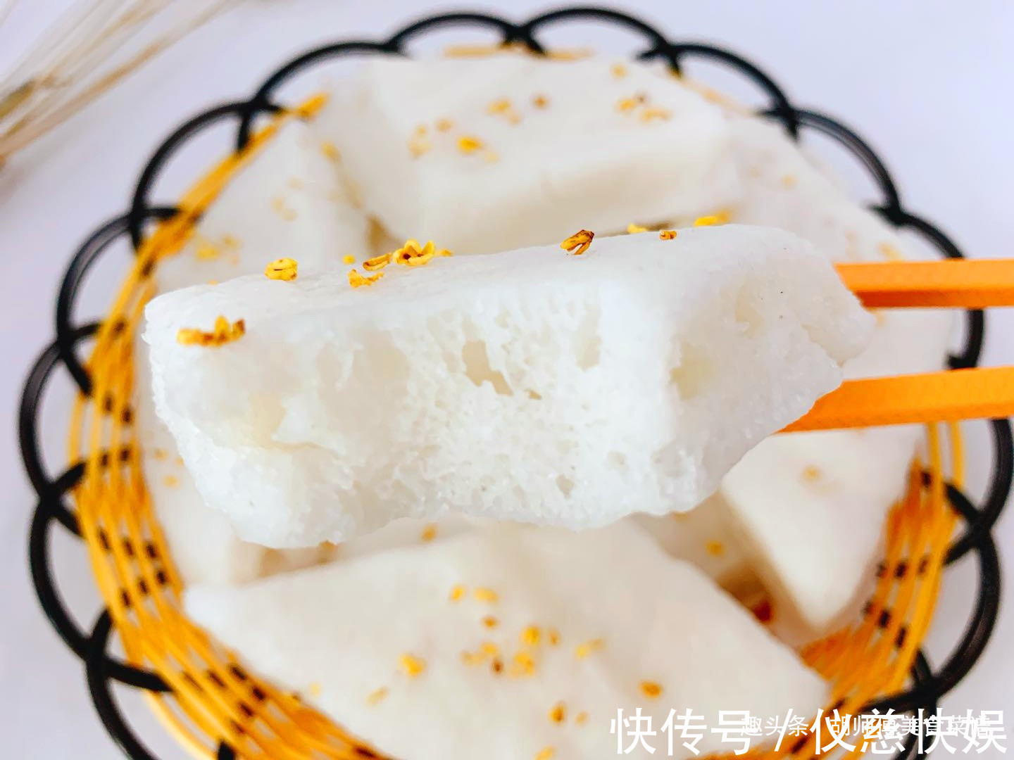 家常发糕最正宗做法,这种做法简单又好学,蒸出来的发糕蓬松软嫩