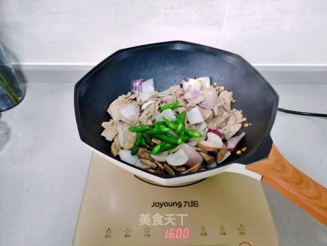 不会炒猪肝的,一定要像这样炒鲜香滑嫩,非常好吃,超级下饭哦