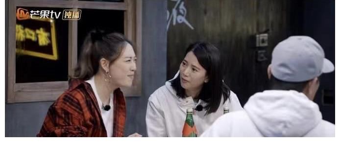 《大湾仔的夜》大嫂一出场，瞬间把“亏钱”综艺变成了赚钱综艺
