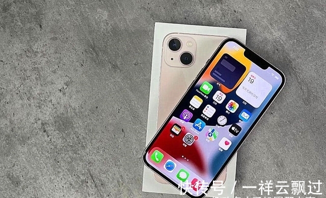 iphone|iPhone12跌至4529元，经过降价之后，感觉苹果13不香了